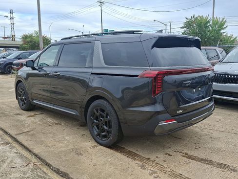 New 2026 Kia Carnival SX Prestige image 4