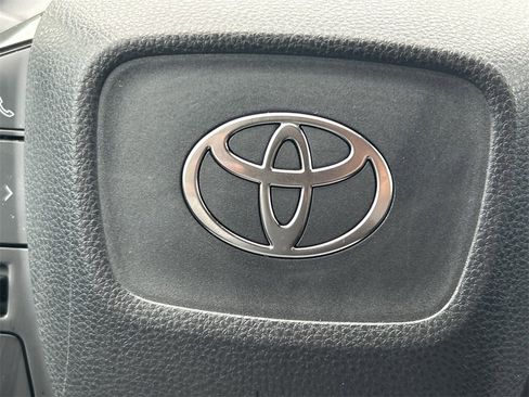 Used 2024 Toyota Prius Limited image 42