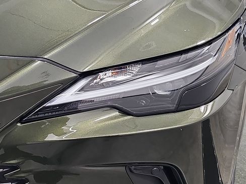 Used 2023 Lexus RX 350h w/ Accessory Package (P1) AWD/4WD image 33