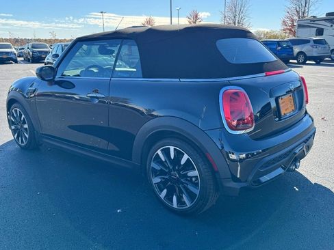 Used 2022 MINI Cooper S image 5