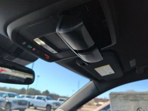 New 2025 Buick Enclave Sport Touring w/ Power Package image 32