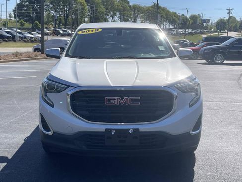 Used 2019 GMC Terrain SLE FWD image 2