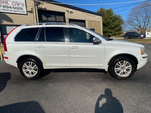 Used 2014 Volvo XC90 3.2 image 2