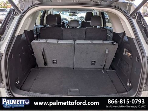 Used 2025 Ford Explorer Active RWD image 13