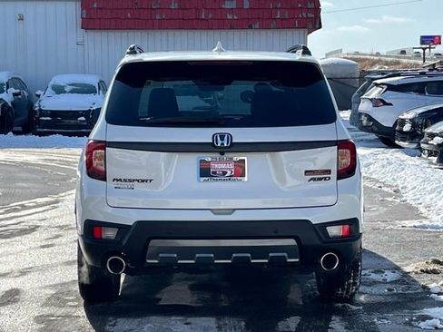 Used 2023 Honda Passport TrailSport image 11
