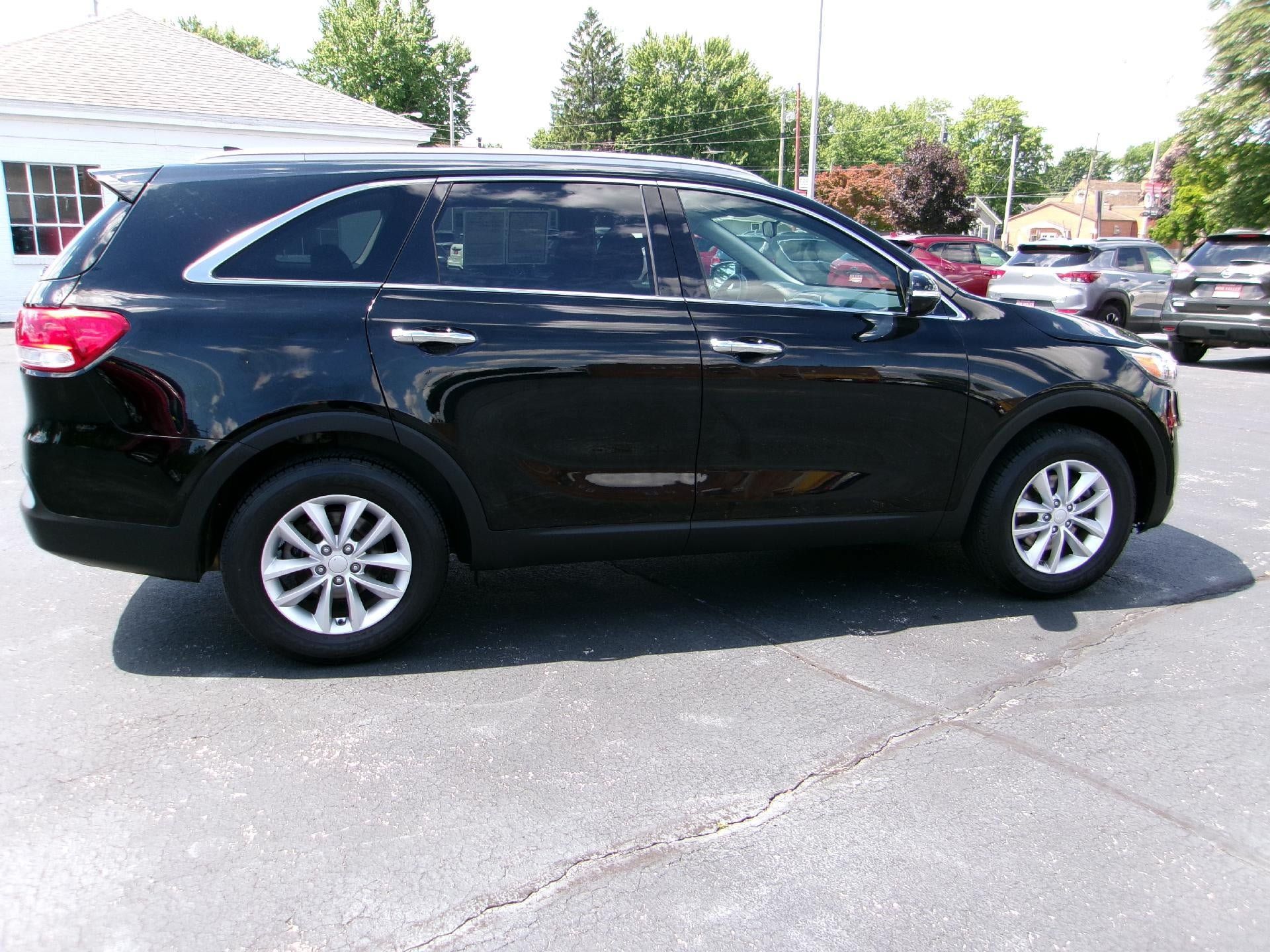 Used 2018 Kia Sorento FWD image 5