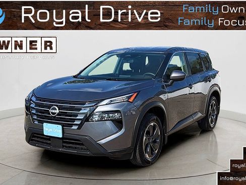 Used 2025 Nissan Rogue SV AWD/4WD image 1