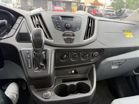 Used 2018 Ford Transit 250 138 image 23