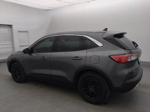 Used 2021 Ford Escape SE w/ Convenience Package FWD image 3