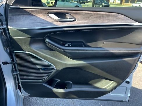 Used 2022 Jeep Grand Cherokee L Overland image 33