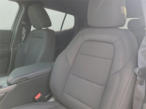 New 2026 Chevrolet Equinox EV LT image 22