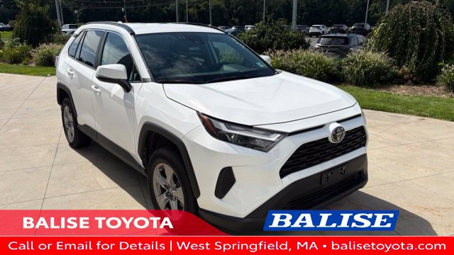 Used 2025 Toyota RAV4 XLE AWD/4WD image 1