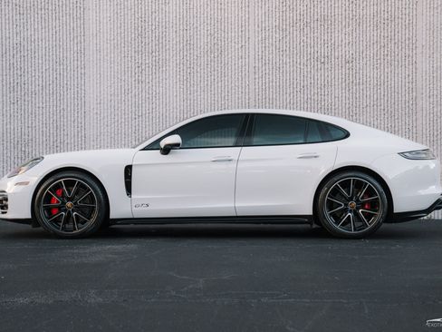 Used 2021 Porsche Panamera GTS AWD/4WD image 12
