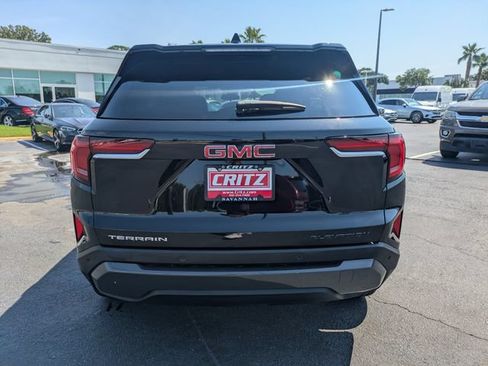 Used 2025 GMC Terrain Elevation FWD image 6