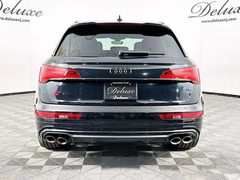 Used 2023 Audi SQ5 Premium Plus w/ Premium Plus Package image 5