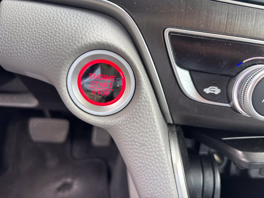 Used 2019 Honda Accord LX image 24