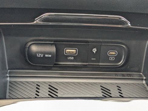 Used 2025 Kia Sportage X-Line image 27