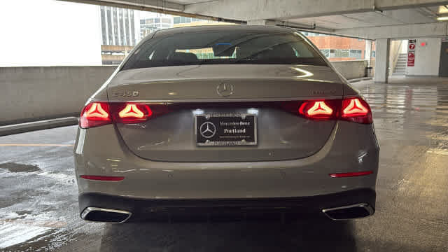 Used 2026 Mercedes-Benz E 450 4MATIC Sedan image 7