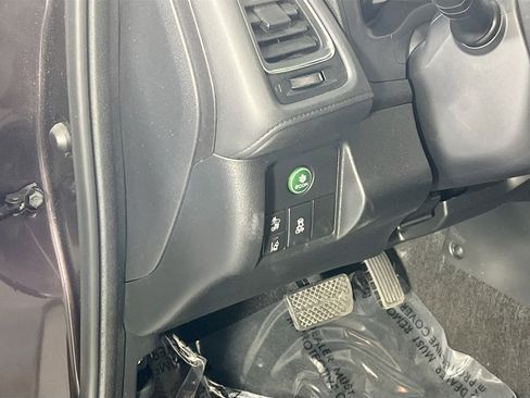 Used 2022 Honda HR-V EX image 10