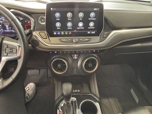 Used 2023 Chevrolet Blazer Premier image 14