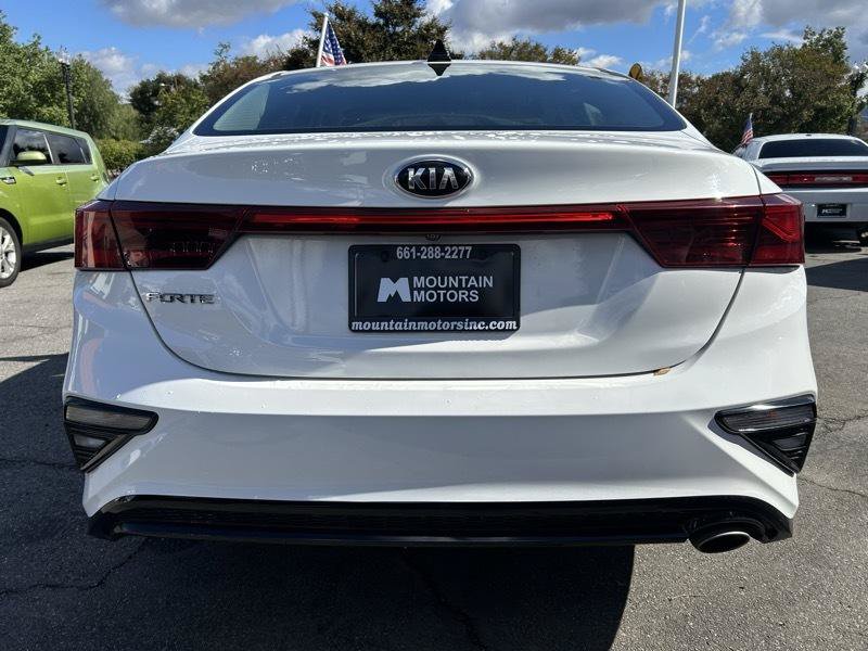 Used 2019 Kia Forte LXS FWD image 4