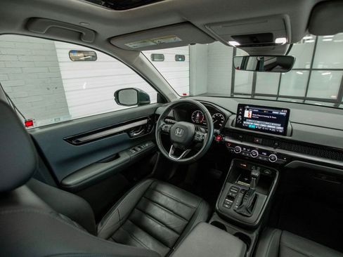 Used 2023 Honda CR-V EX-L image 16