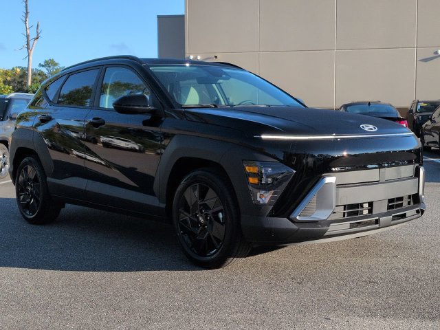 New 2027 Hyundai Kona SEL Sport FWD image 3