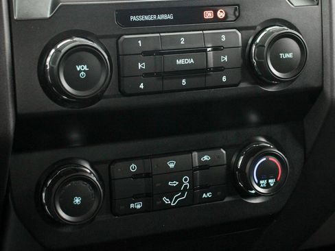 Used 2022 Ford F250 XL w/ STX Appearance Package image 28