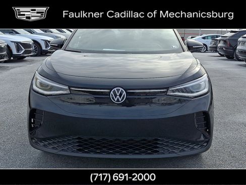 Used 2023 Volkswagen ID.4 Pro image 2