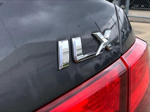 Used 2015 Acura ILX FWD image 28