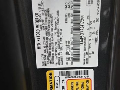 Used 2024 Ford Mustang GT RWD image 17