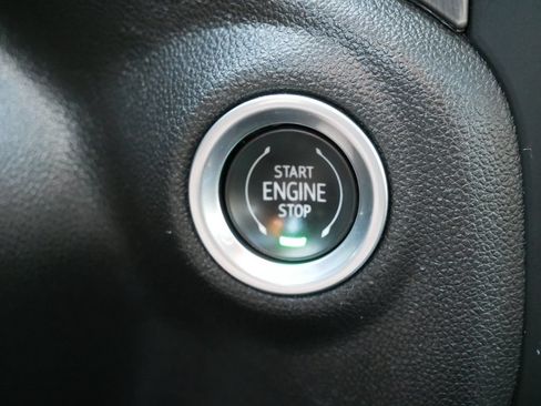 Used 2022 GMC Sierra 1500 Denali w/ Denali Premium Package AWD/4WD image 26