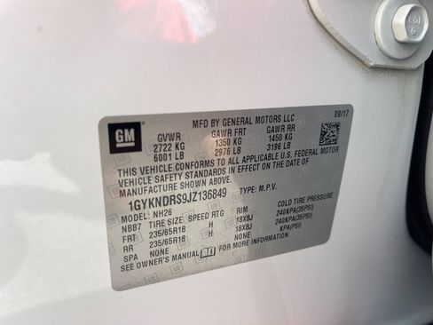 Used 2018 Cadillac XT5 Luxury w/ Driver Awareness Package AWD/4WD image 20