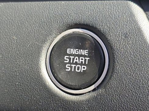 Used 2024 Kia Seltos EX image 35