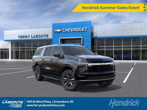 New 2026 Chevrolet Suburban LS w/ LS Custom Edition AWD/4WD image 1