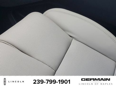 New 2026 Lincoln Navigator L Reserve AWD/4WD image 28