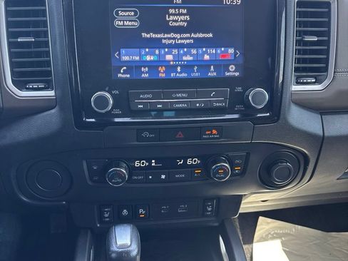 Used 2024 Nissan Frontier SV w/ SV Convenience Package RWD image 10