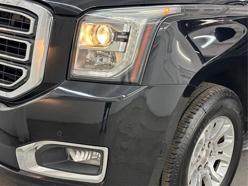 Used 2017 GMC Yukon SLT image 33