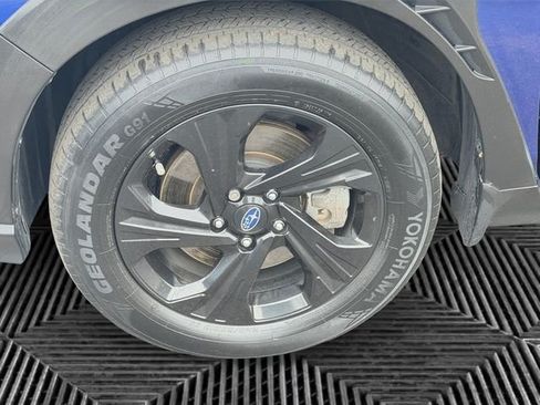 Used 2024 Subaru Crosstrek 2.0i AWD/4WD image 9