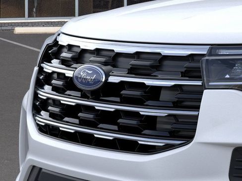 New 2026 Ford Explorer Active AWD/4WD image 17