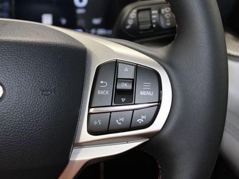 New 2026 Ford Explorer Active w/ Active Comfort Package image 38