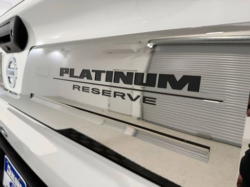 Used 2019 Nissan Titan Platinum Reserve w/ Platinum Utility Package AWD/4WD image 11