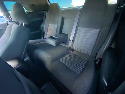 Used 2020 Dodge Challenger SXT RWD image 25