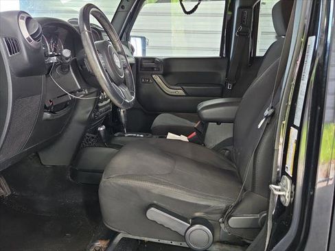 Used 2015 Jeep Wrangler Unlimited Sport w/ Quick Order Package 24S AWD/4WD image 19