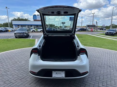 Used 2024 Toyota Prius Limited FWD image 12