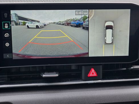 New 2026 Kia Carnival SX FWD image 30