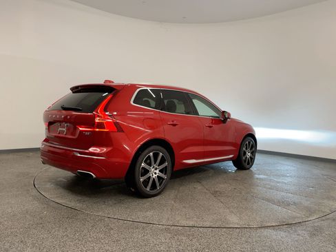 Used 2018 Volvo XC60 T5 Inscription w/ Convenience Package image 9