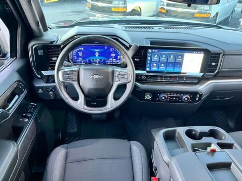 Used 2023 Chevrolet Silverado 1500 RST image 25