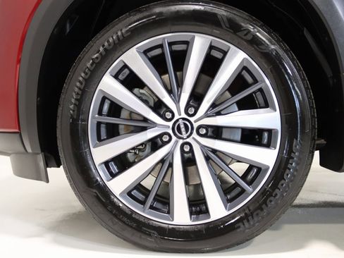 Used 2022 Nissan Pathfinder Platinum w/ Cargo Package image 77