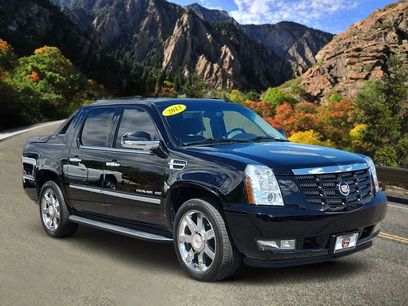Used 2013 Cadillac Escalade EXT Luxury